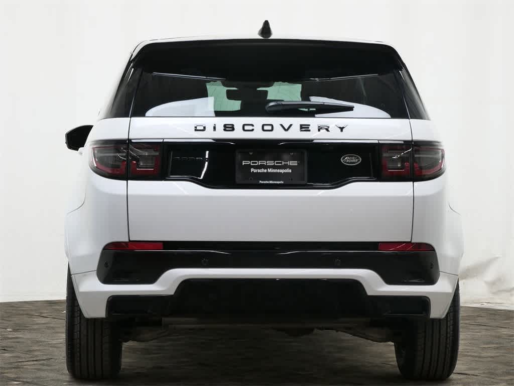 Thumbnail: 2022 Land Rover Discovery Sport - 6