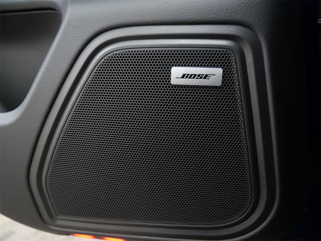 Thumbnail: 2025 Porsche Macan - 16