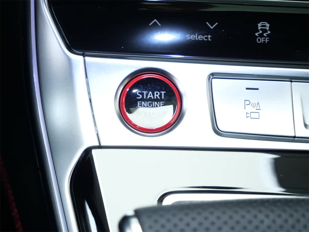 Thumbnail: 2026 Audi RS 6 - 22