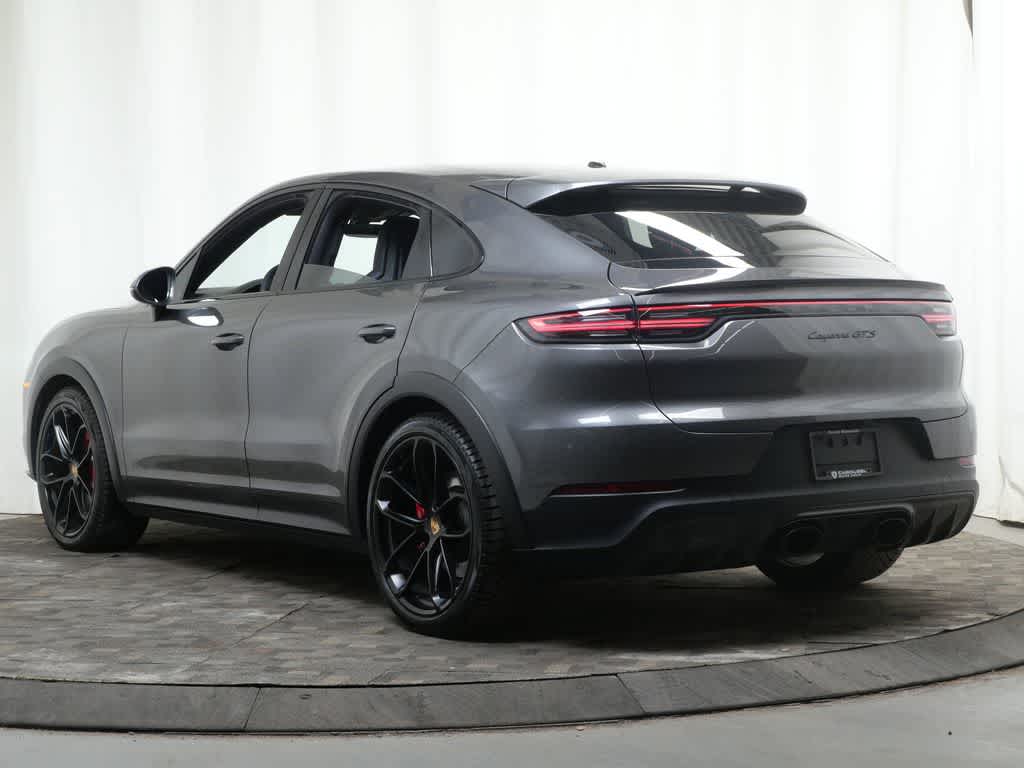 Thumbnail: 2021 Porsche Cayenne - 3