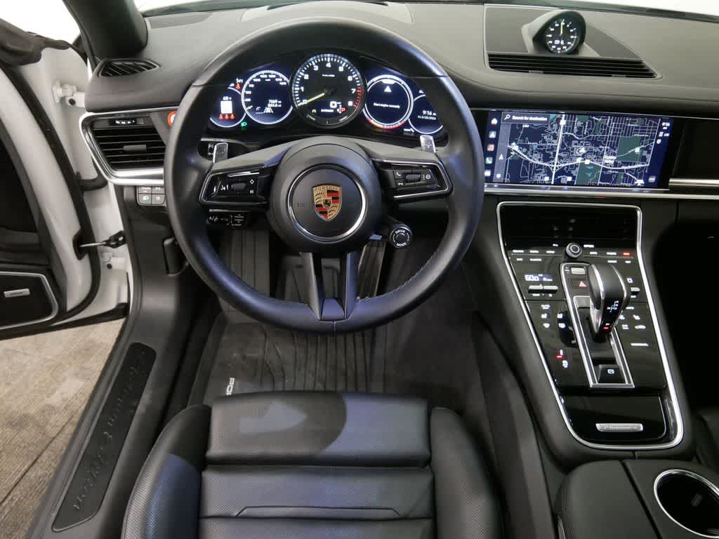 Thumbnail: 2023 Porsche Panamera - 16
