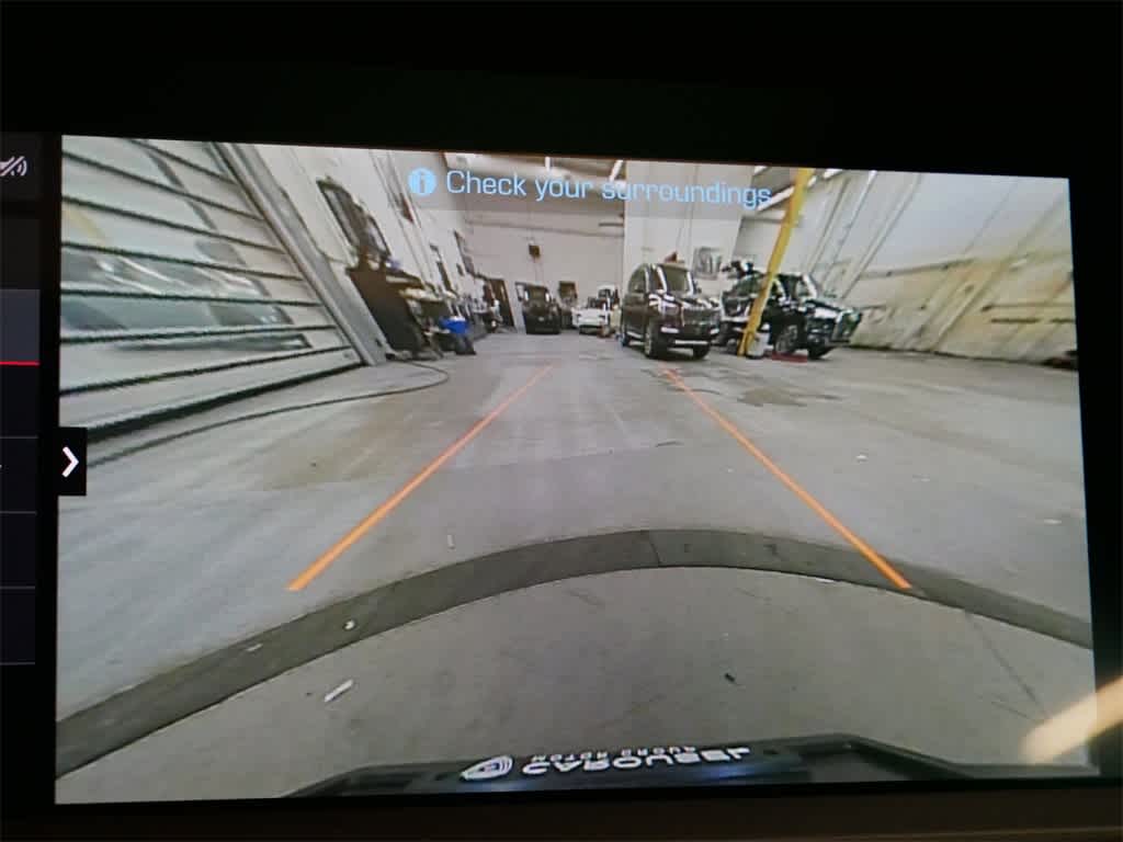 Thumbnail: 2025 Porsche Macan - 24