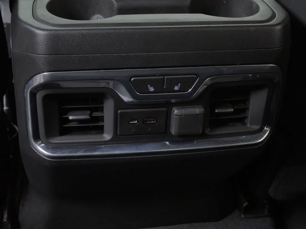 Thumbnail: 2020 Chevrolet Silverado 3500 - 15