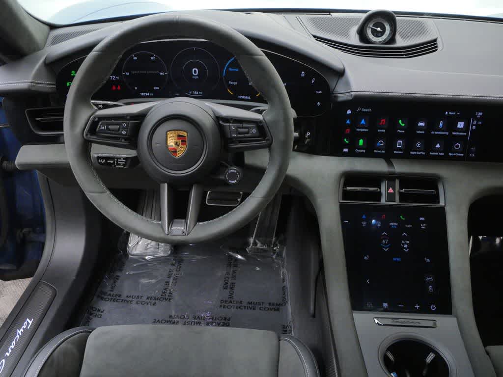 Thumbnail: 2023 Porsche Taycan - 16
