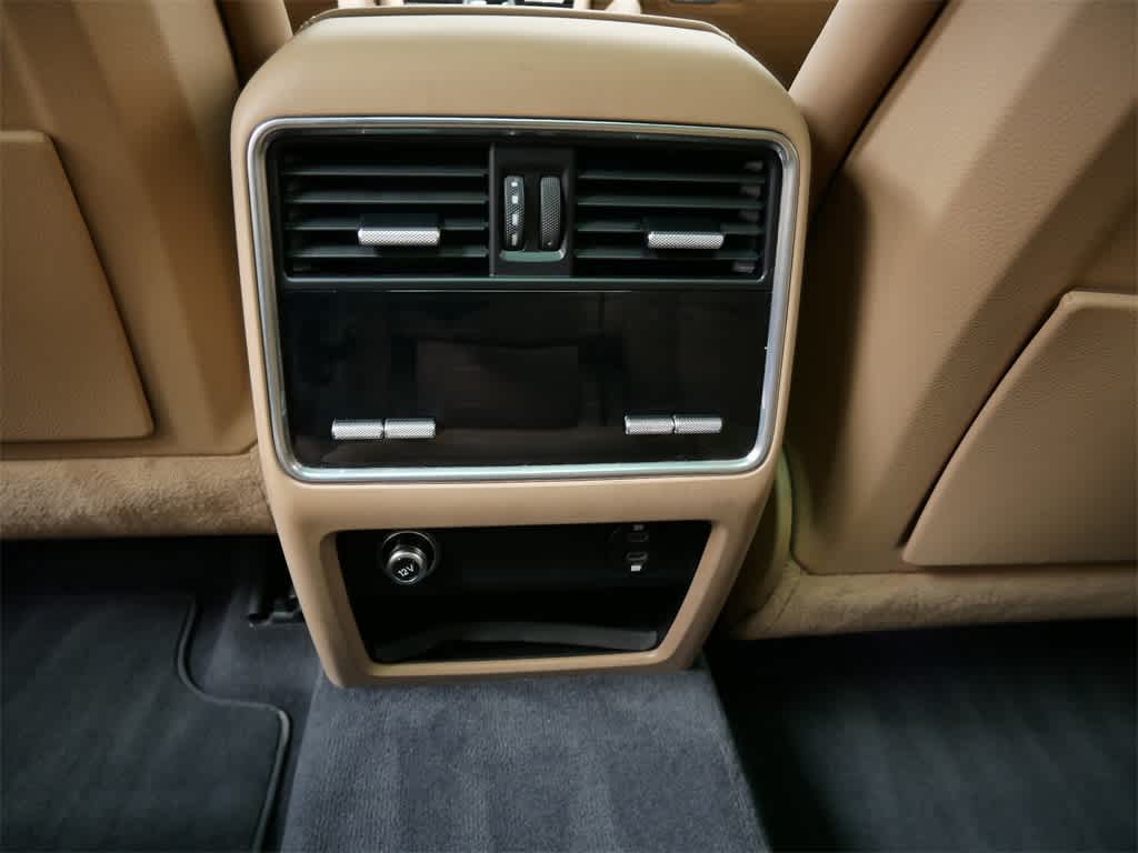 Thumbnail: 2022 Porsche Cayenne - 15