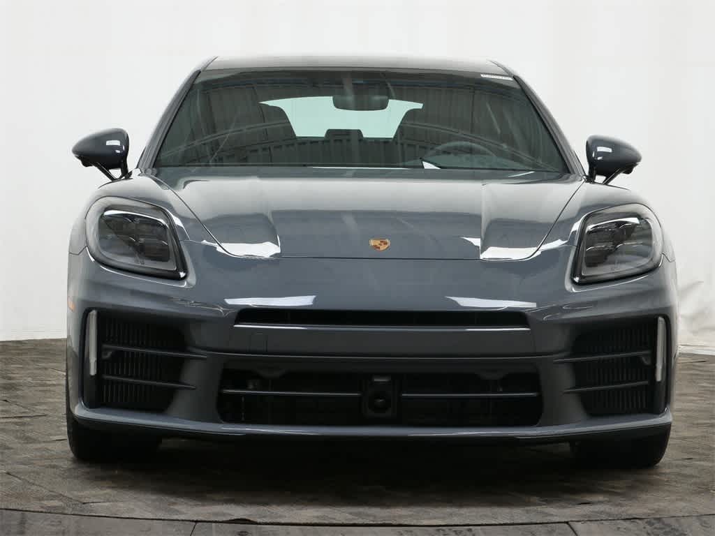 Thumbnail: 2026 Porsche Panamera - 10