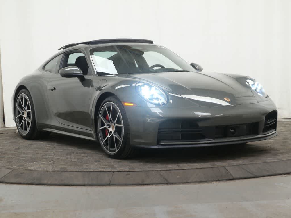 Thumbnail: 2026 Porsche 911 - 9