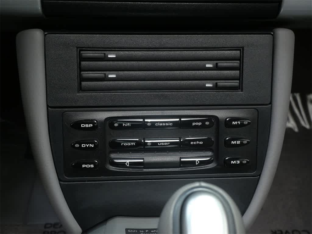 Thumbnail: 2001 Porsche 911 - 19