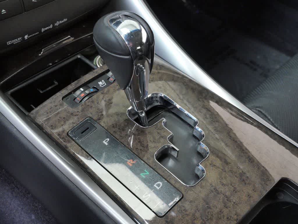 Thumbnail: 2013 Lexus IS - 26