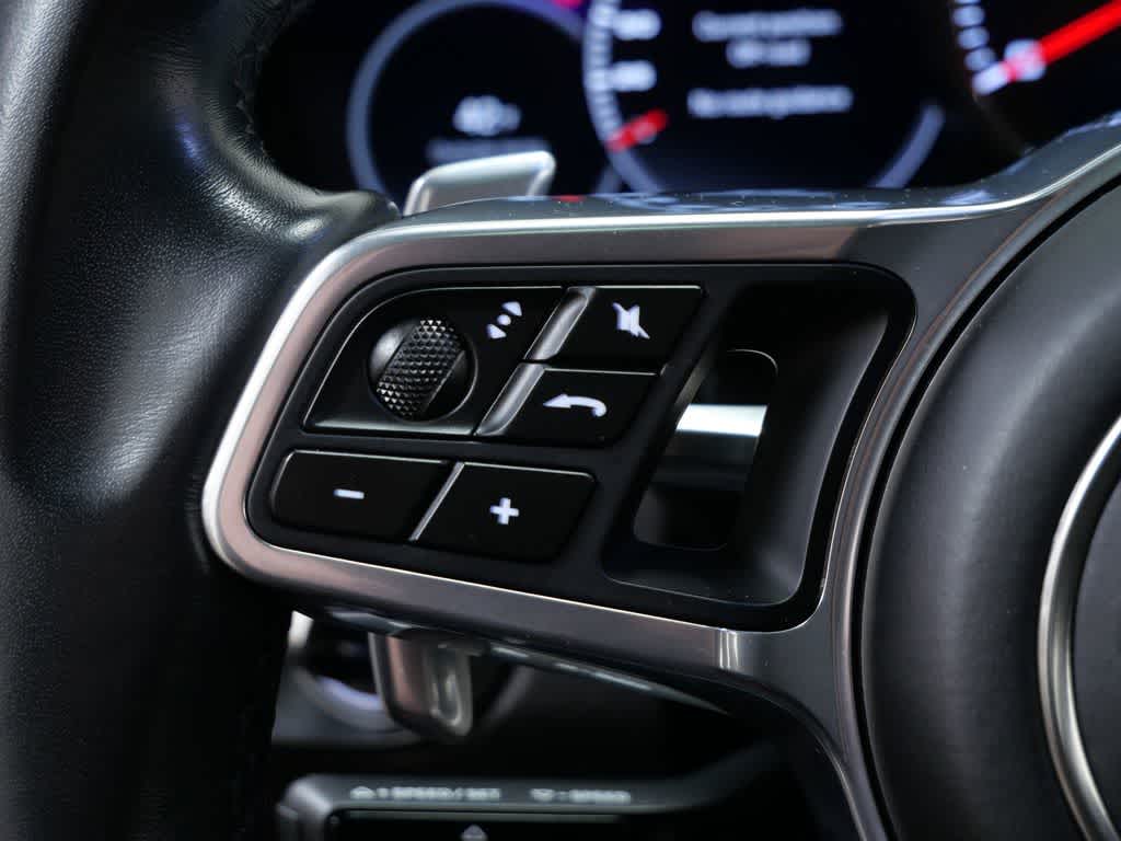 Thumbnail: 2023 Porsche Cayenne - 22