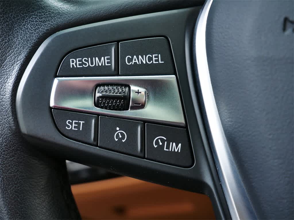 Thumbnail: 2021 BMW 3 Series - 18