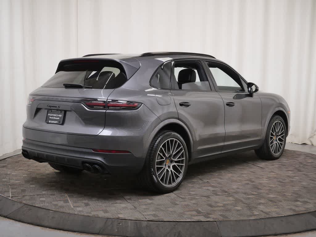 Thumbnail: 2019 Porsche Cayenne - 7