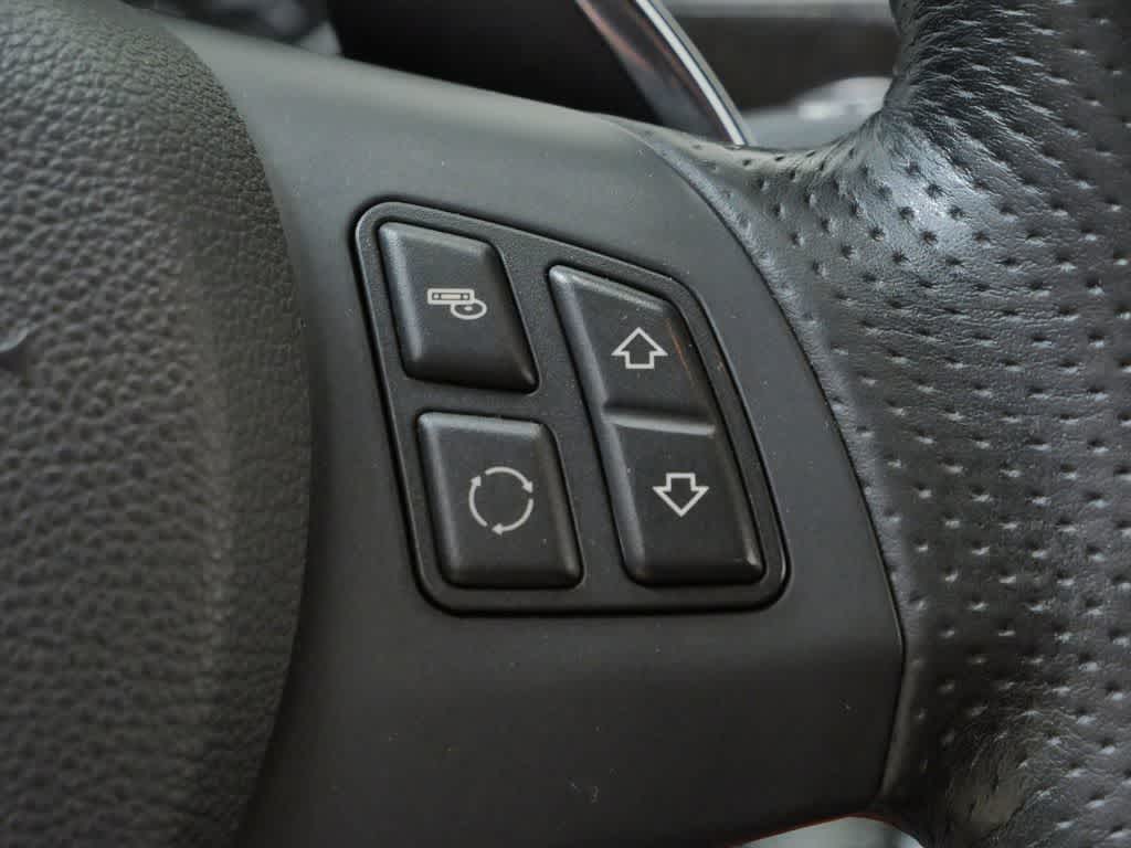 Thumbnail: 2013 BMW 3 Series - 20