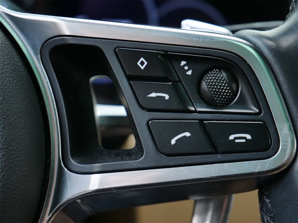 Thumbnail: 2023 Porsche Cayenne - 20