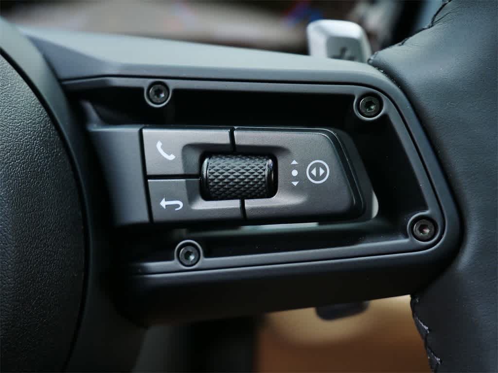 Thumbnail: 2025 Porsche Cayenne - 19