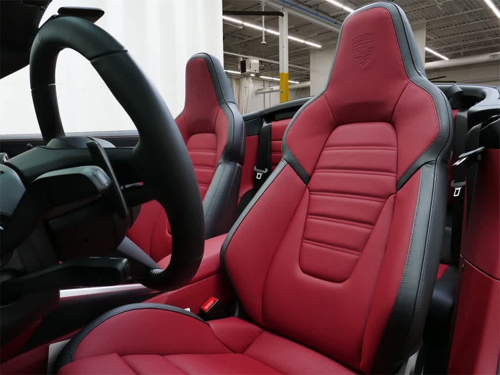 Thumbnail: 2026 Porsche 911 - 5