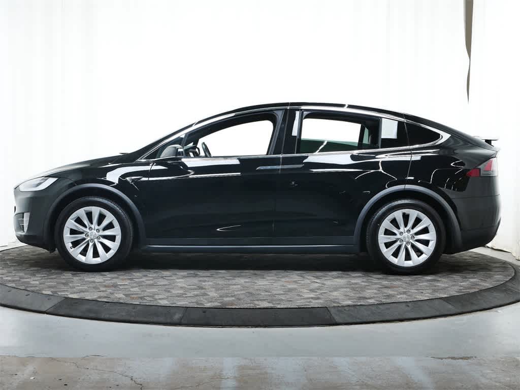 Thumbnail: 2019 Tesla Model X - 2