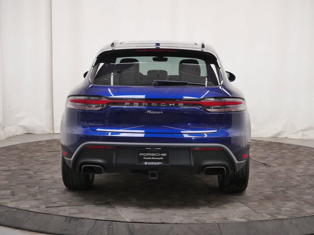 Thumbnail: 2024 Porsche Macan - 6