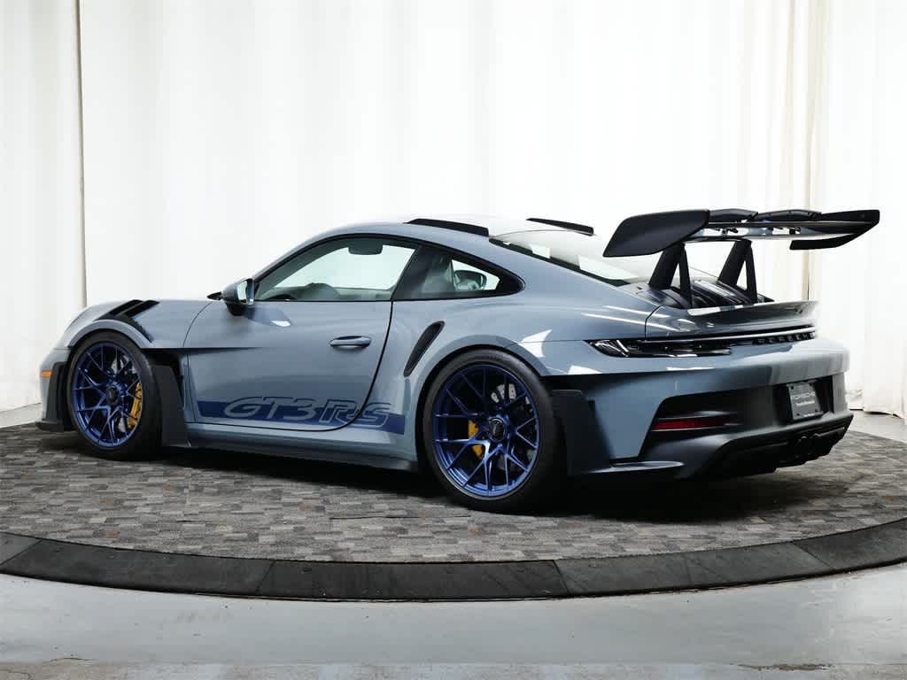 Thumbnail: 2025 Porsche 911 - 3