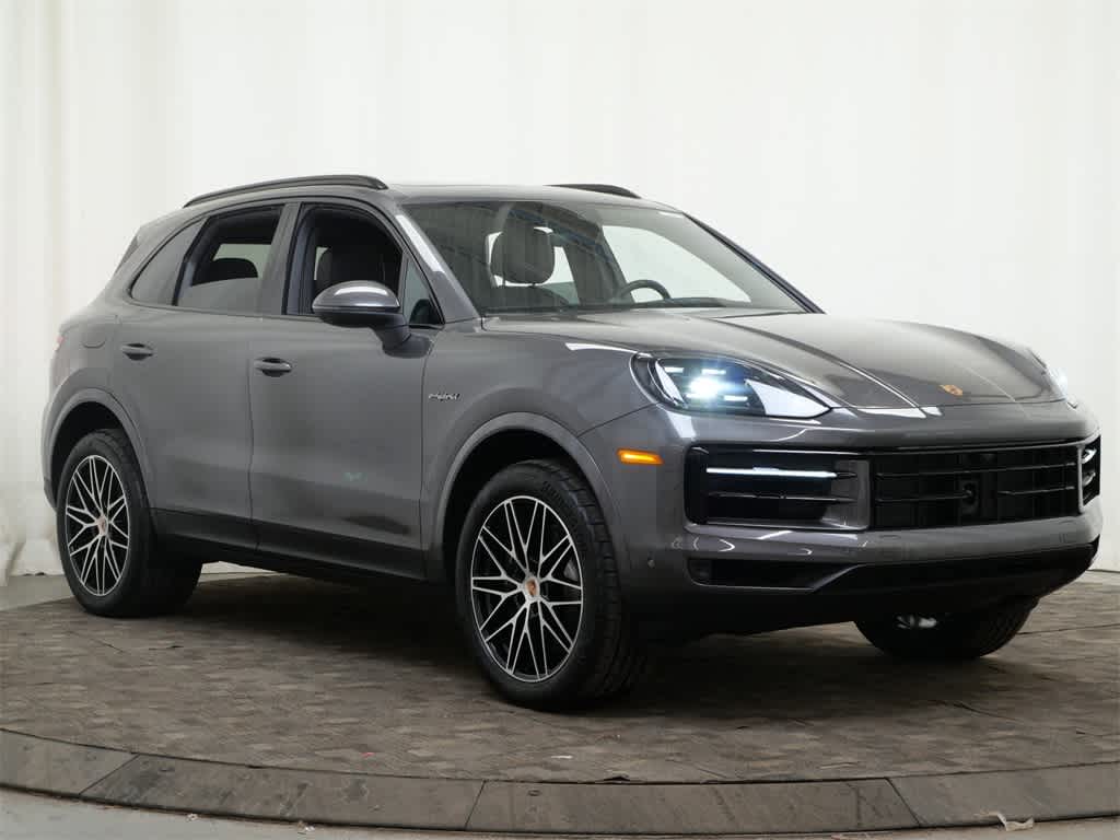 Thumbnail: 2026 Porsche Cayenne - 9
