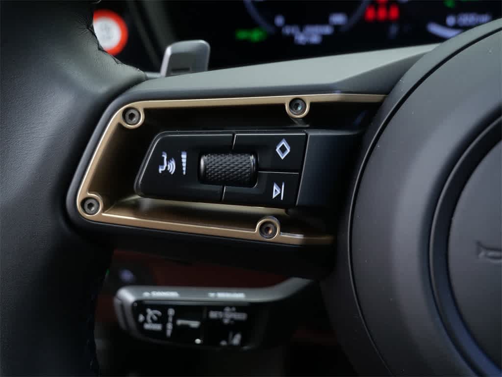 Thumbnail: 2025 Porsche Cayenne - 18