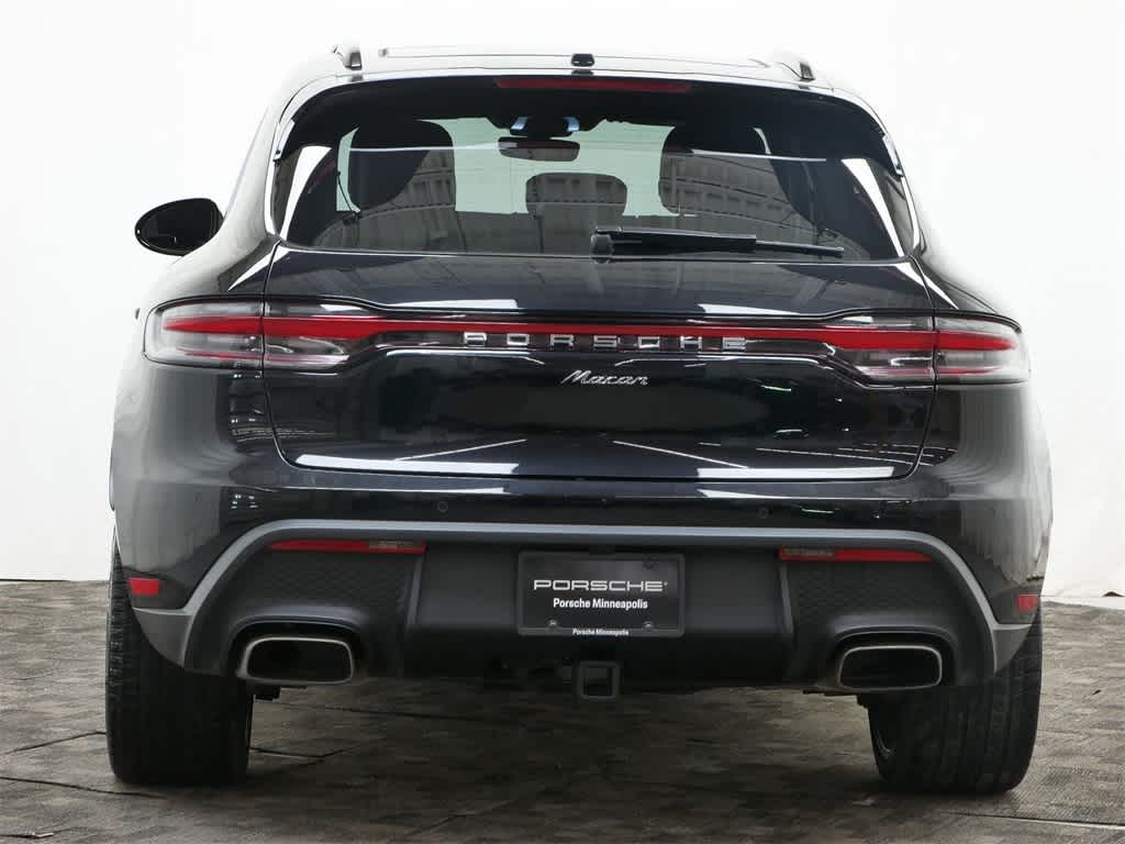 Thumbnail: 2025 Porsche Macan - 6