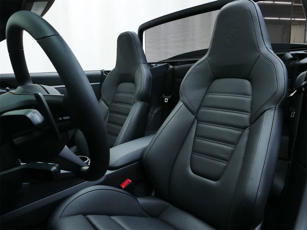 Thumbnail: 2026 Porsche 911 - 5