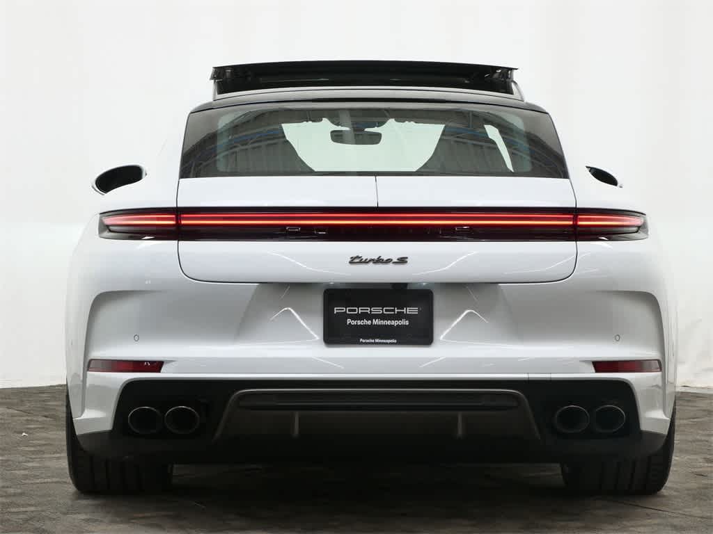 Thumbnail: 2025 Porsche Panamera - 6