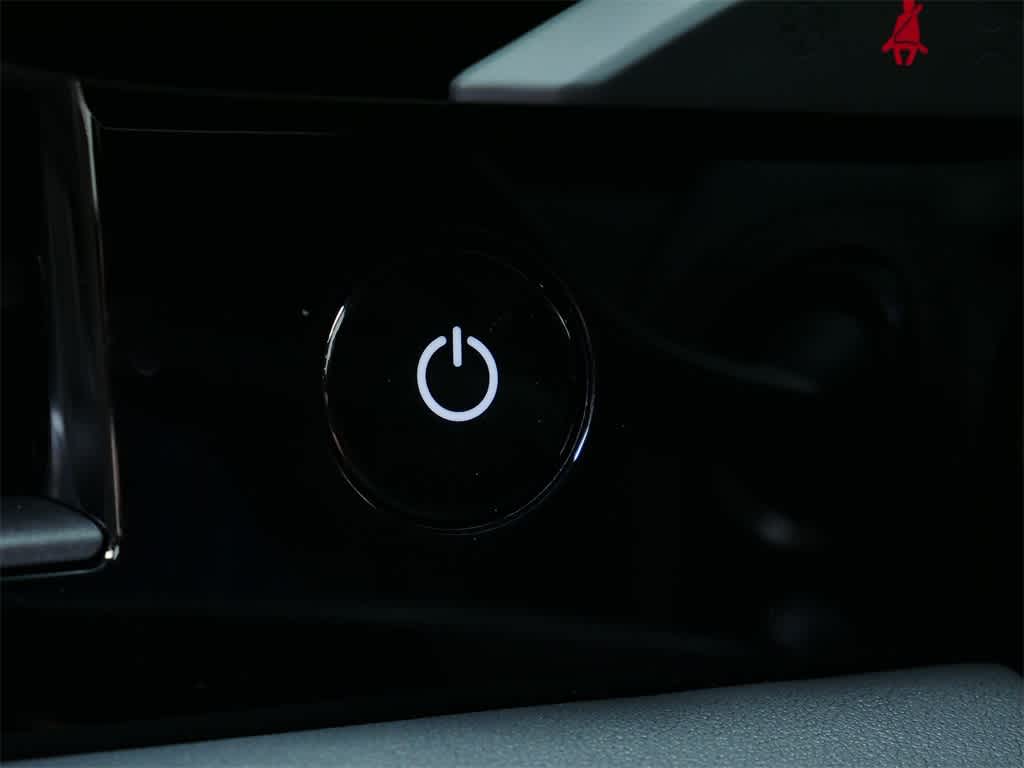 Thumbnail: 2025 Porsche Taycan - 24