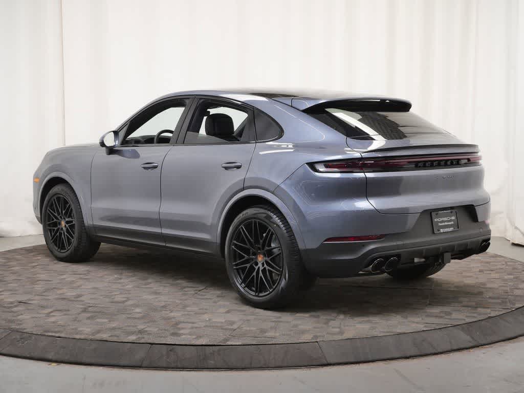 Thumbnail: 2026 Porsche Cayenne - 3