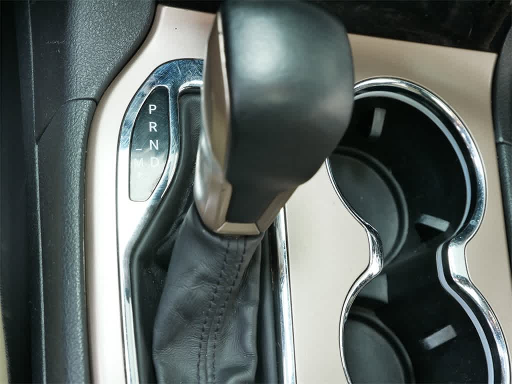 Thumbnail: 2017 Jeep Grand Cherokee - 22