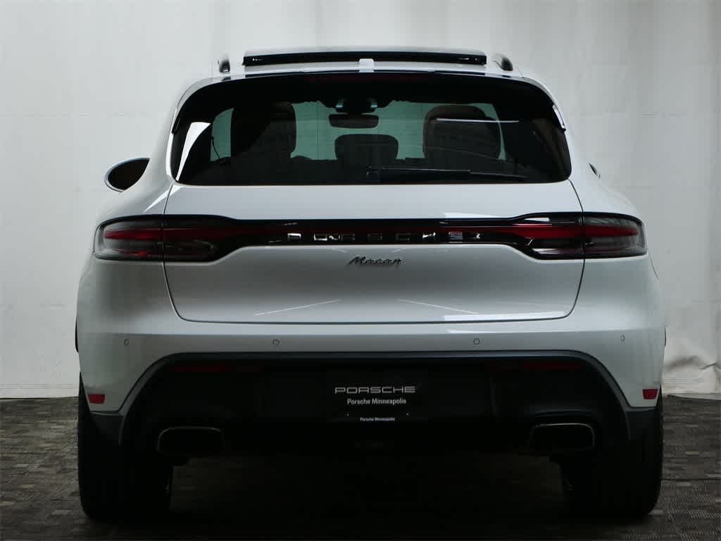 Thumbnail: 2025 Porsche Macan - 6