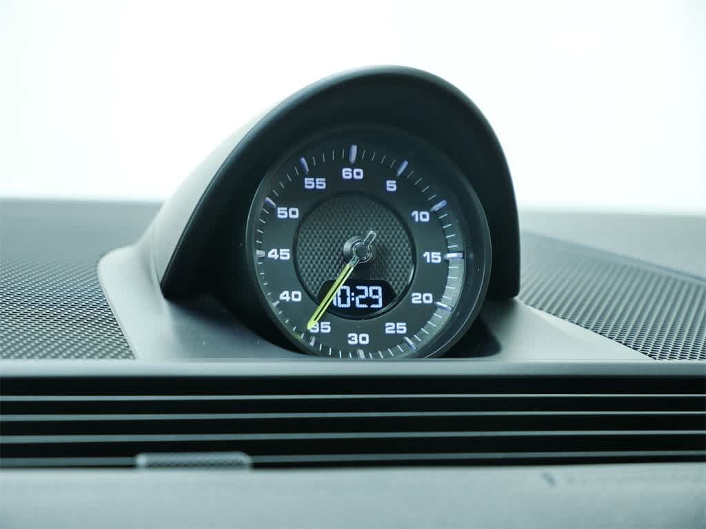 Thumbnail: 2023 Porsche Panamera - 26