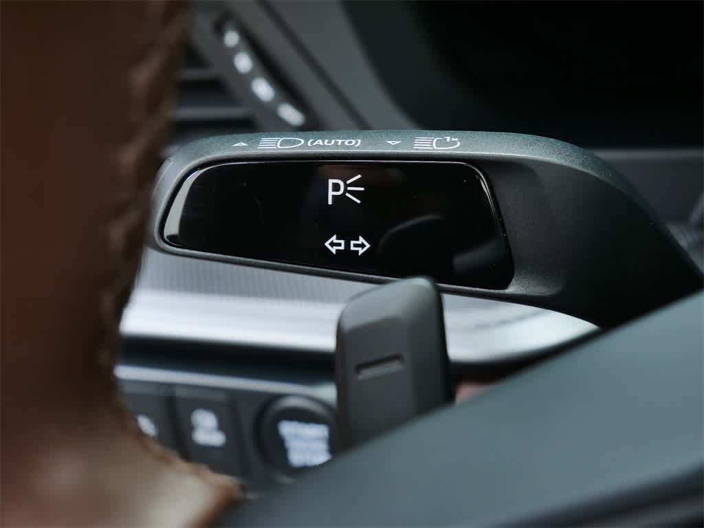 Thumbnail: 2025 Porsche 911 - 19