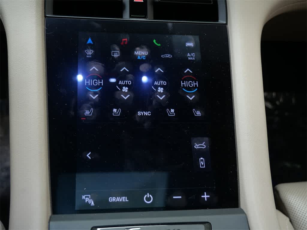 Thumbnail: 2023 Porsche Taycan - 26