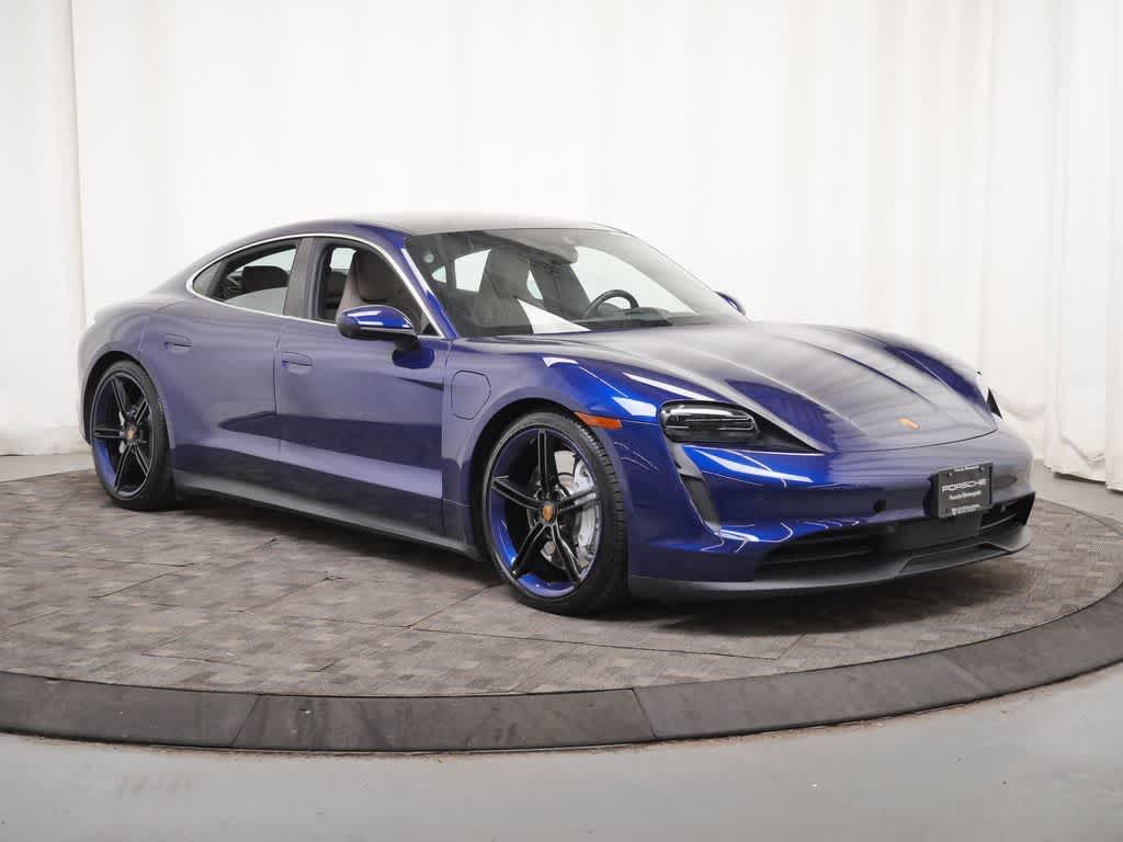 Thumbnail: 2023 Porsche Taycan - 9
