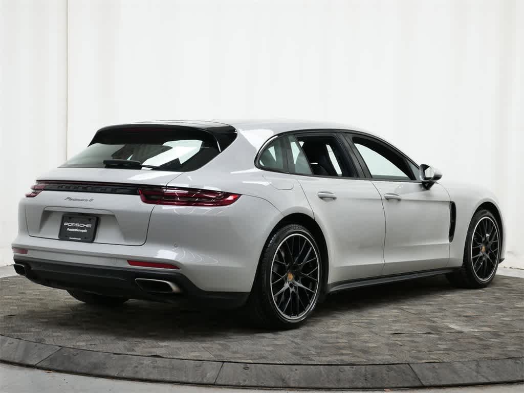 Thumbnail: 2020 Porsche Panamera - 7