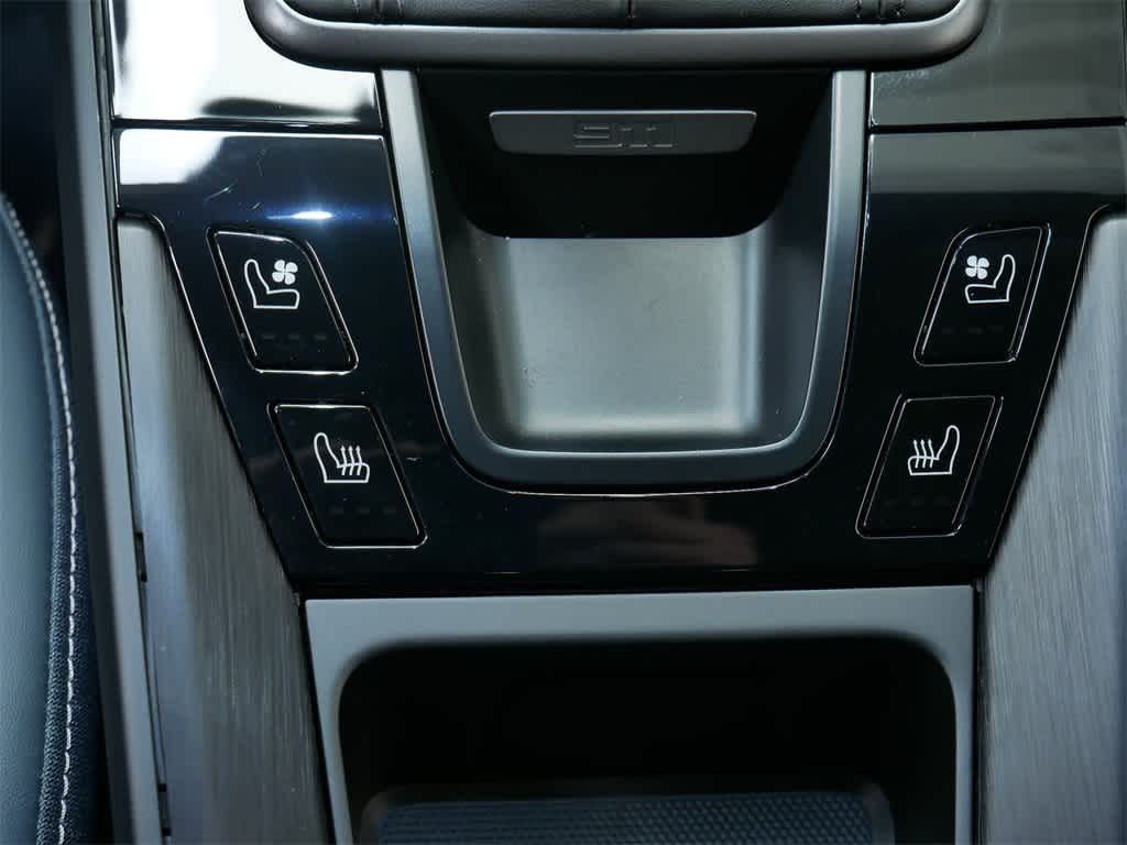 Thumbnail: 2023 Porsche 911 - 21