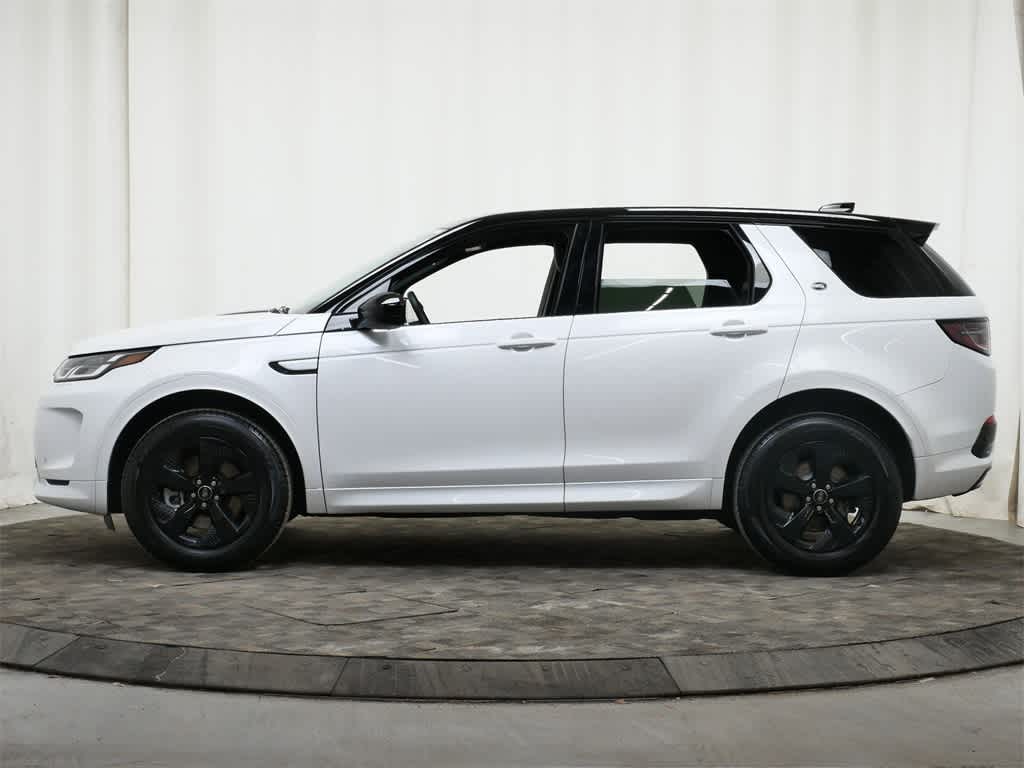 Thumbnail: 2022 Land Rover Discovery Sport - 2