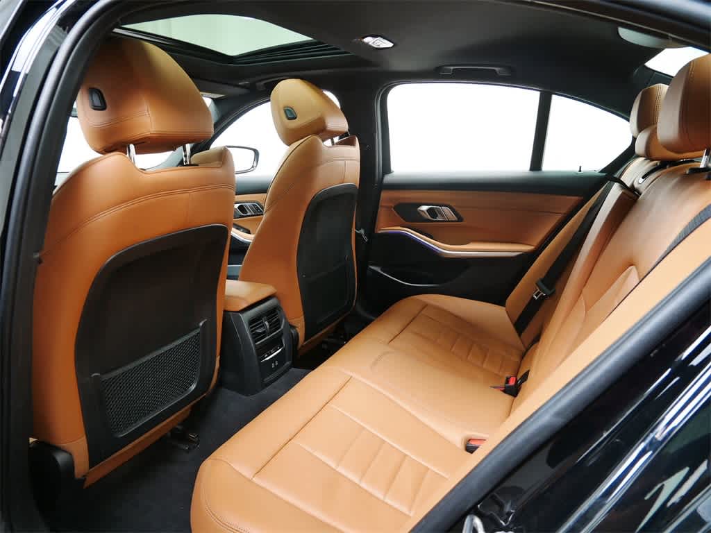 Thumbnail: 2021 BMW 3 Series - 13