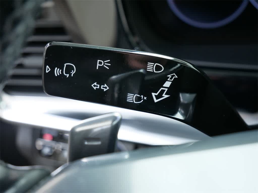 Thumbnail: 2020 Porsche Panamera - 19