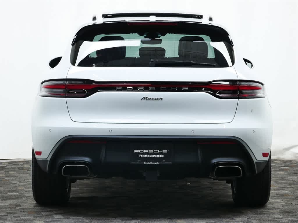 Thumbnail: 2026 Porsche Macan - 6