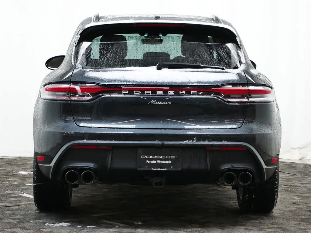Thumbnail: 2026 Porsche Macan - 6