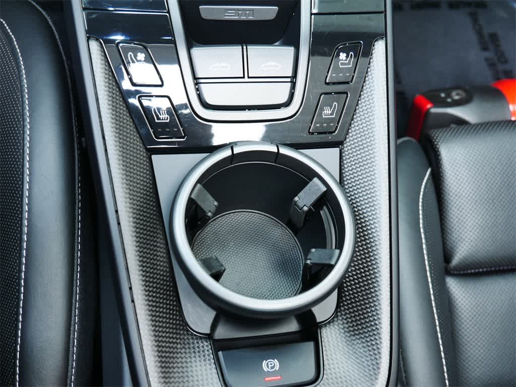 Thumbnail: 2023 Porsche 911 - 23