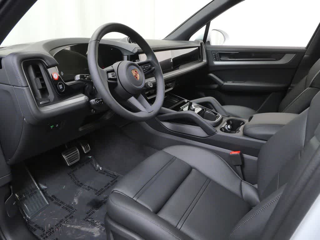 Thumbnail: 2026 Porsche Cayenne - 4
