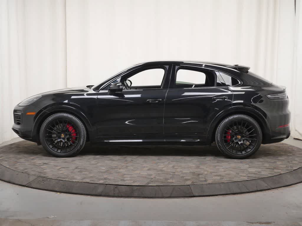 Thumbnail: 2023 Porsche Cayenne - 2