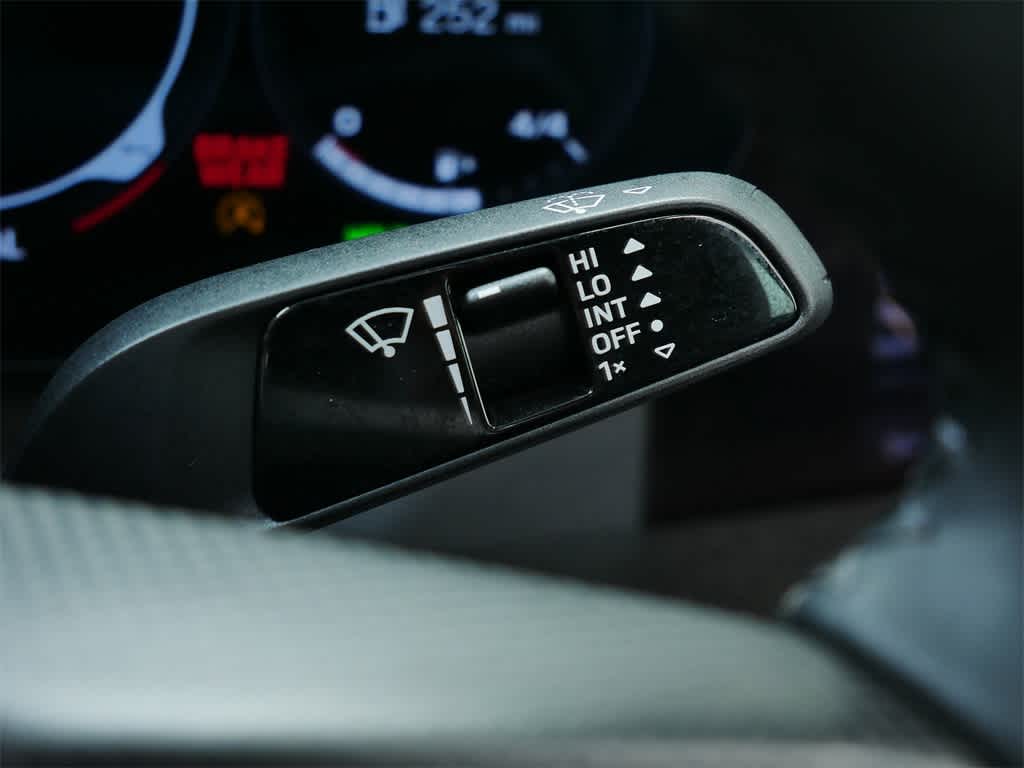 Thumbnail: 2023 Porsche 911 - 20