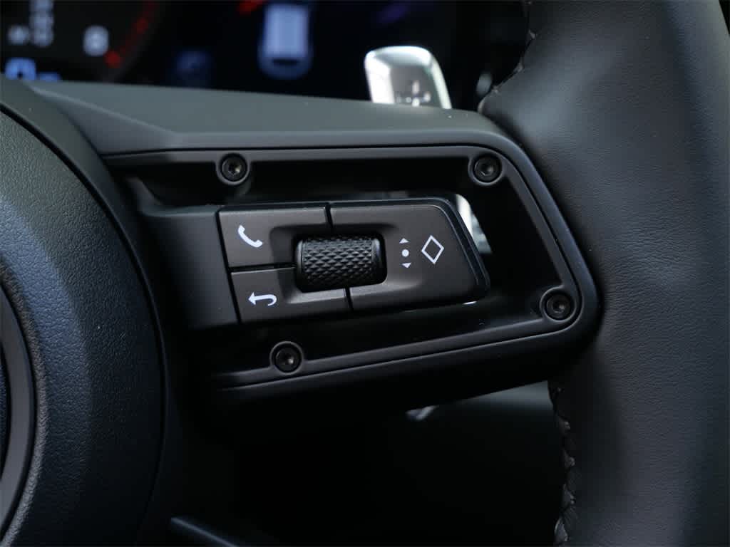 Thumbnail: 2026 Porsche Macan - 27