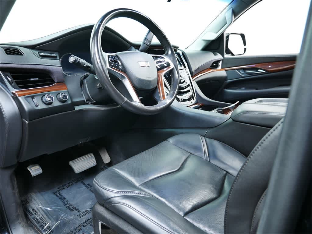 Thumbnail: 2018 Cadillac Escalade - 4