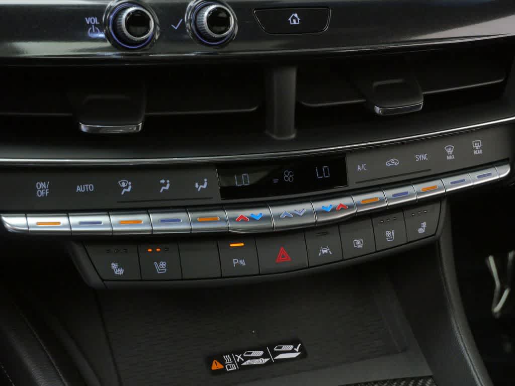 Thumbnail: 2022 Cadillac CT5 - 23